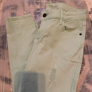 Mint green - mid rise - ankle length